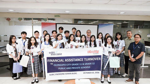 Subic EnerZone, Aboitiz Foundation award financial grants to 20 senior high students